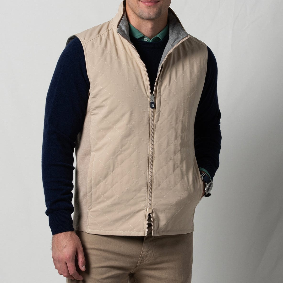 KHAKI