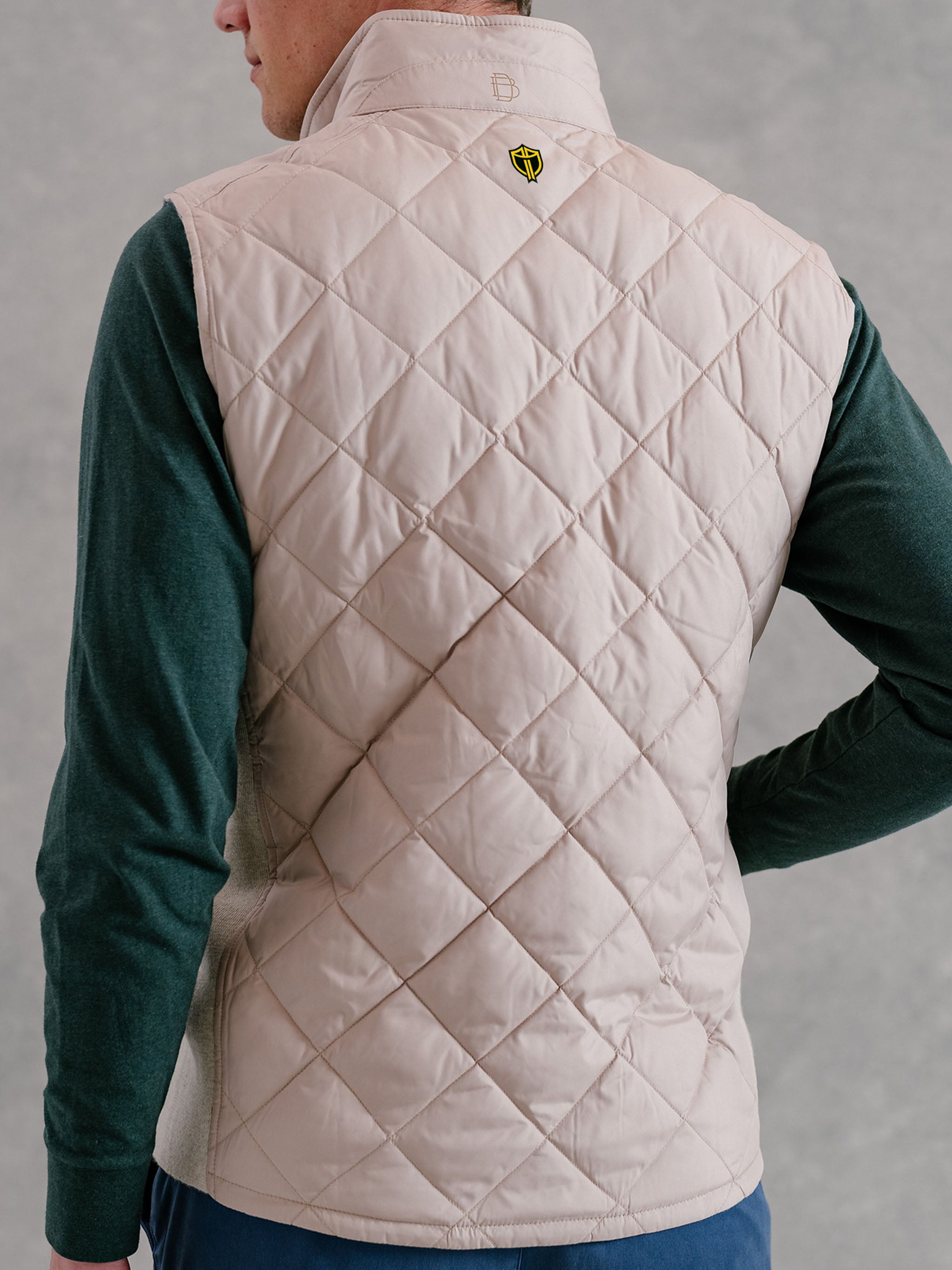 THE ELI | INTERNATIONAL TEAM | KHAKI - B.Draddy